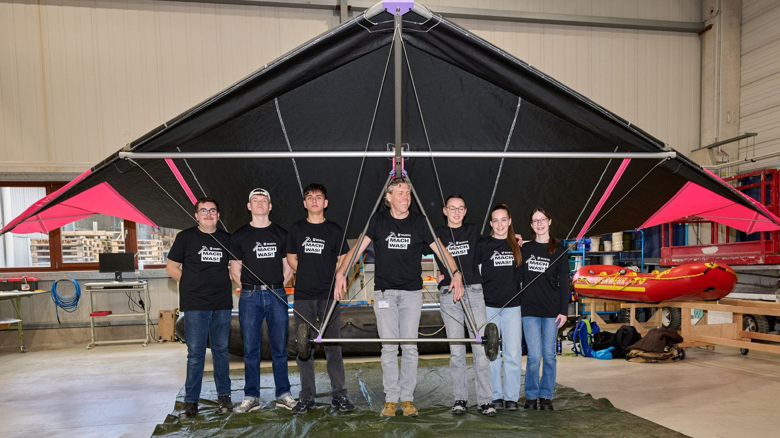 Ein Traum hebt ab: Drachenflug-Projekt aus Eschershausen begeistert und braucht jetzt Unterstützung