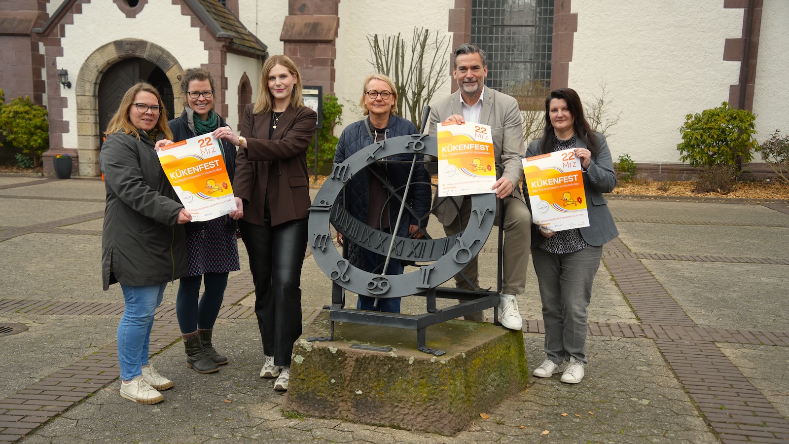 Holzminden feiert den Frühling: Das 49. Kükenfest bringt ein buntes Programm mit Stadtwetten, Ninja-Action und zahlreichen Aktionen in die Innenstadt