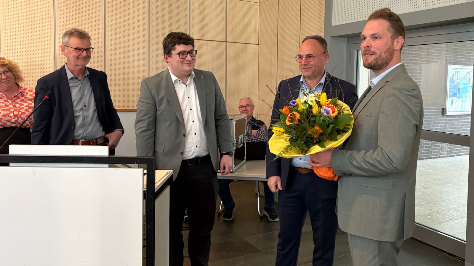 Kreistag bestimmt Nachfolger von Ralf Buberti: Fabian Fischer wird neuer Kreisbaurat im Landkreis Holzminden