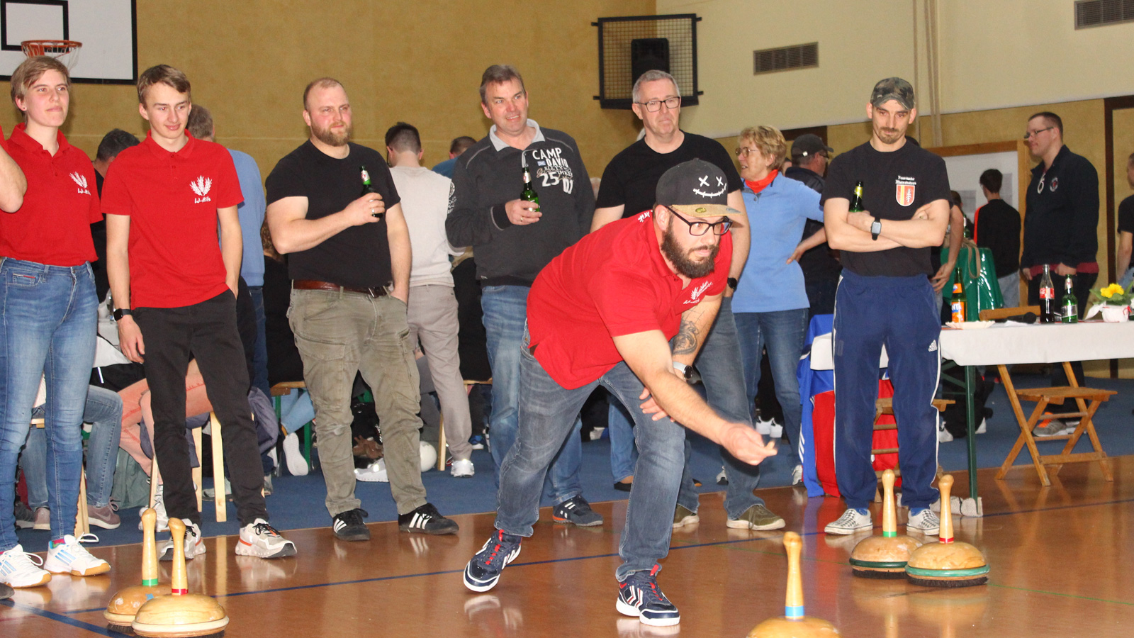 MTV Mainzholzen veranstaltet 14. Hallenbossel-Turnier in der Hils-Sporthalle